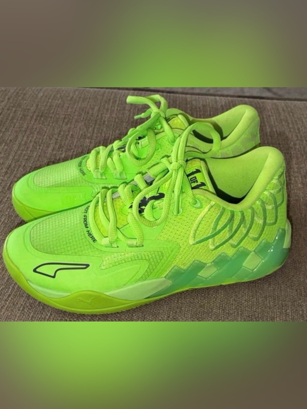 Youth Puma MB.01 LaMelo Ball Basketball Shoes Size 6